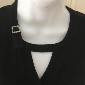 Black knit sleeveless top Med